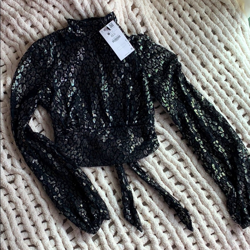 Black Leopard Open Back Tie Long Sleeve Crop